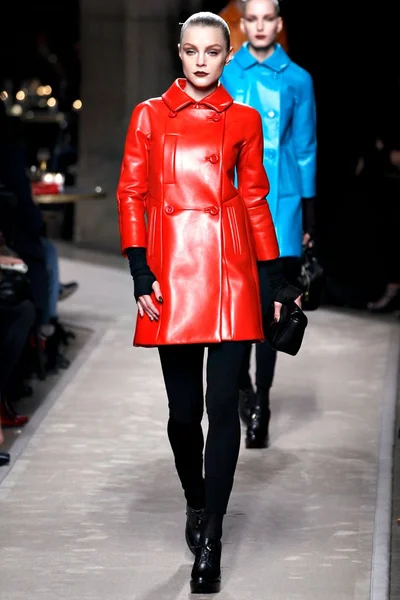 Look 23